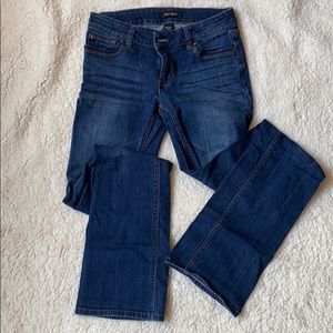 White House Black Market Jeans 00R boot leg